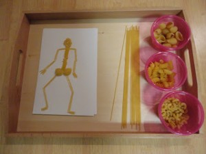 Skeleton crafts idea from Discovery Moments on ChildLedLife.com